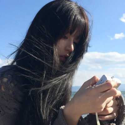 冲浪女孩布鲁娜